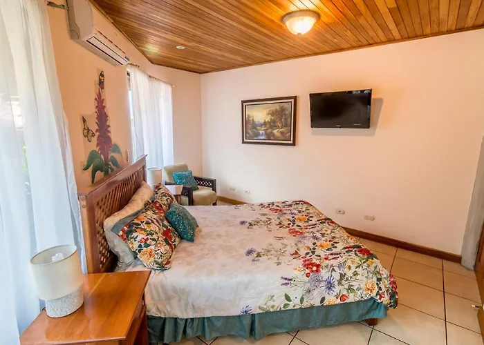 Lodge Casa Connie Playa Hermosa (Guanacaste)