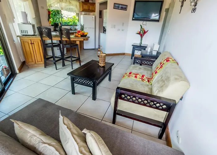 Casa Connie * Playa Hermosa (Guanacaste)