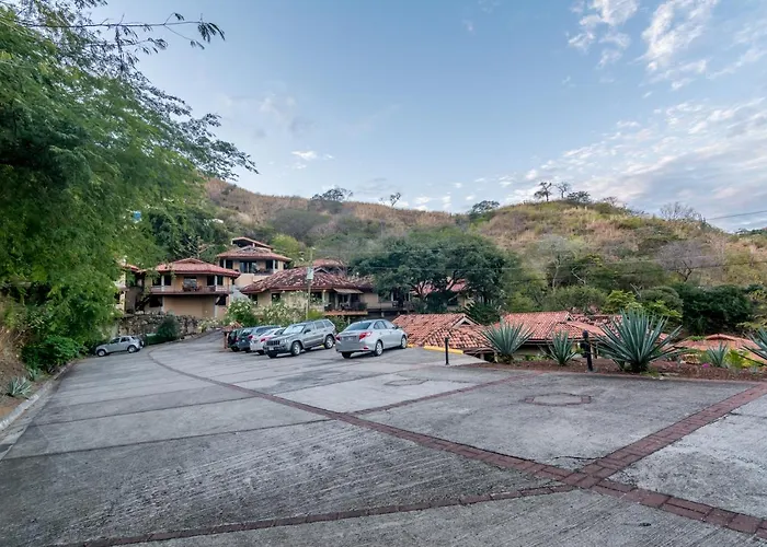 Casa Connie Lodge *